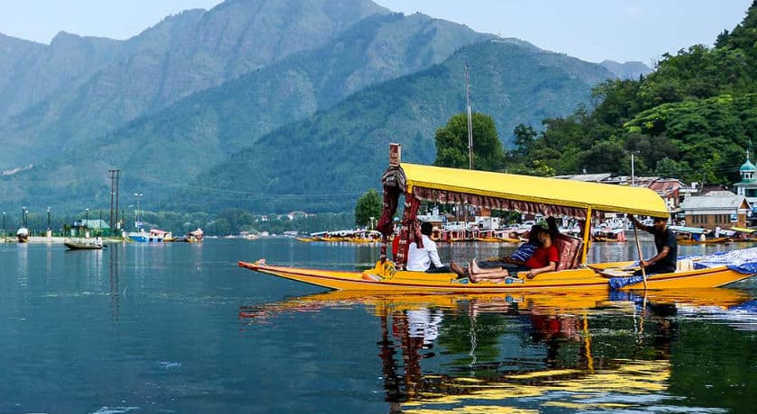 Amazing Kashmir Tour Package